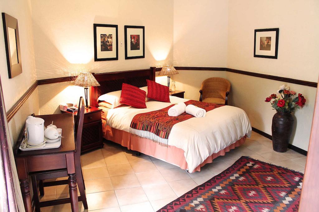 The Palms Guesthouse Mbombela Стая снимка
